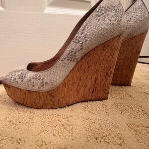 Vince Camuto Silver Snakeskin Wedges